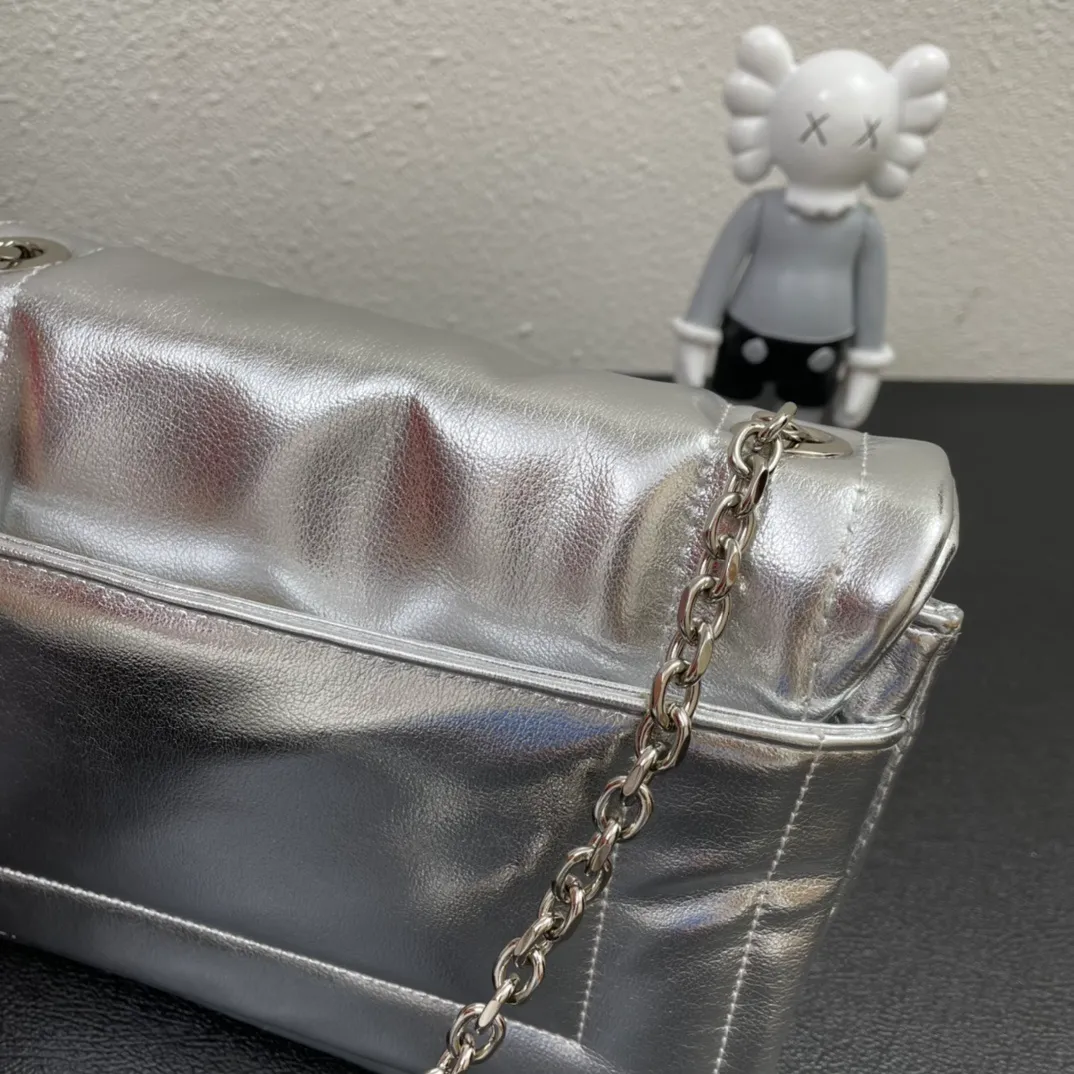 All categories Official website "Brand Women's Bags" Women's Bags 💙 MK replica MK, fine imitation MK bags, MK handbags, 2023 official latest version MK cowhide crossbody bag, bag factory, original material, size: 23-16-8CM